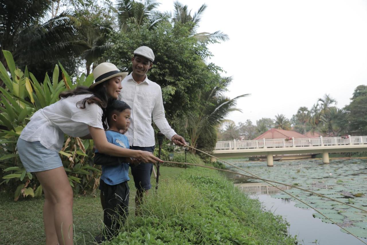 Sofitel Angkor Phokeethra Golf & Spa Resort Siem Reap Exteriör bild