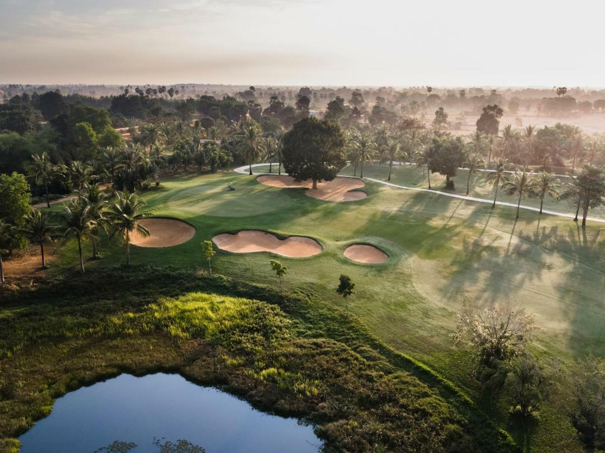 Sofitel Angkor Phokeethra Golf & Spa Resort Siem Reap Exteriör bild